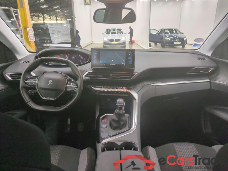 3008 II Active Pack 1.2 PureTech 130CV BVM6 E6d #5