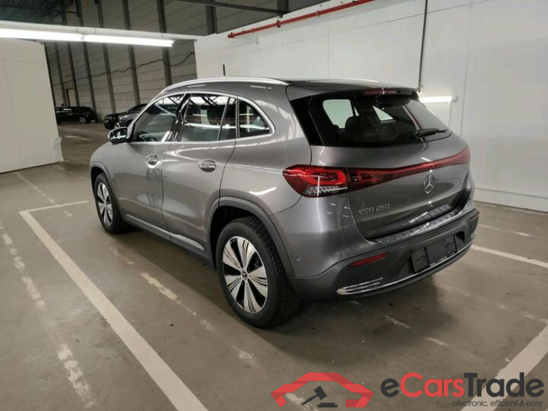Mercedes EQA EQA EQA 250 Business Solution Luxury 140kW/190pk  5D/P Auto-1 #3