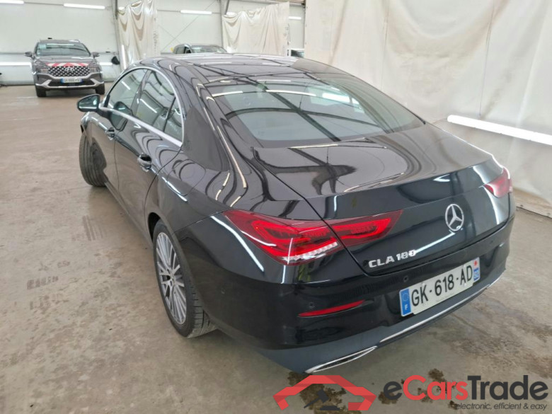 MERCEDES-BENZ CLA Coupe / 2019 / 4P / Coupé CLA 180 Business Line BA7 #2