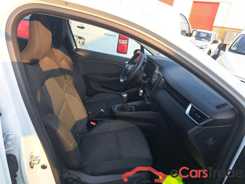 RENAULT Clio / 2019 / 5P / berlina con portón Intens TCe 67 kW (91CV) (AC) #6