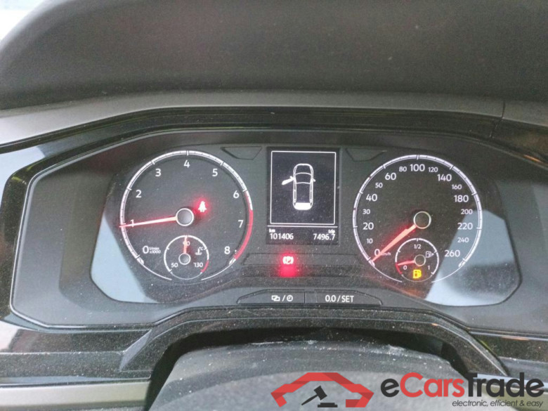 VOLKSWAGEN Polo / 2017 / 5P / berlina con portón Advance 1.0 59kW (80CV) #4