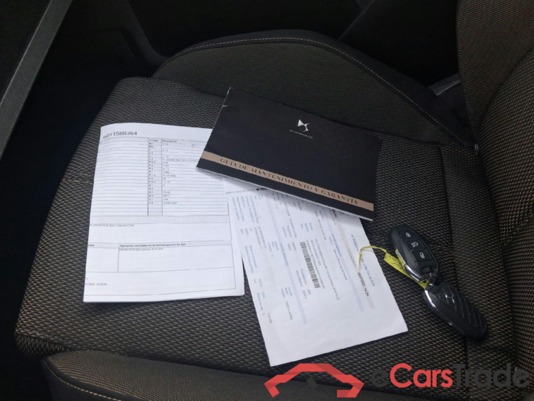 DS DS 7 Crossback / 2017 / 5P / todoterreno BlueHDi DE 96kW (130CV) Auto. CHIC (AC) #5