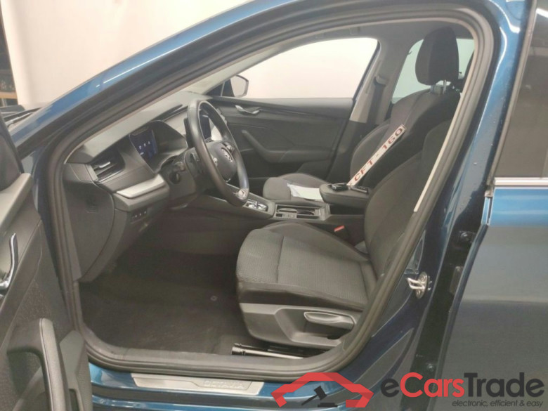 Skoda Octavia Combi 2.0 CRTDI 85kW DSG7 Clever 5d #3