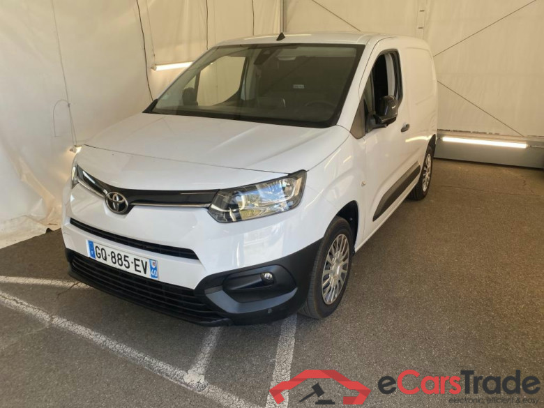 TOYOTA Proace City / 2019 / 4P / Fourgonnette 1.5 Medium 100 D-4D Business #1