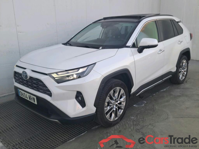 TOYOTA Rav4 / 2018 / 5P / todoterreno 2.5l 220H Luxury