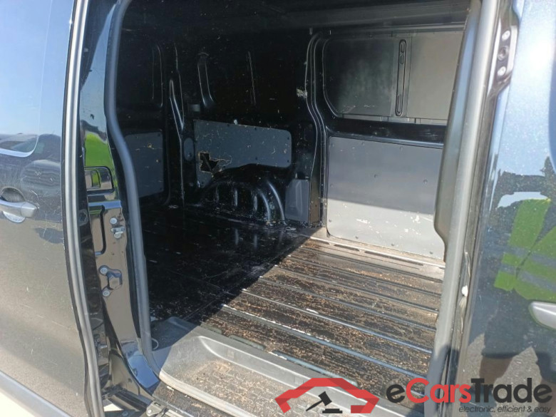 PEUGEOT Expert / 2016 / 4P / furgón Furgón Premium 1.5 BlueHDi 100 Standard #6