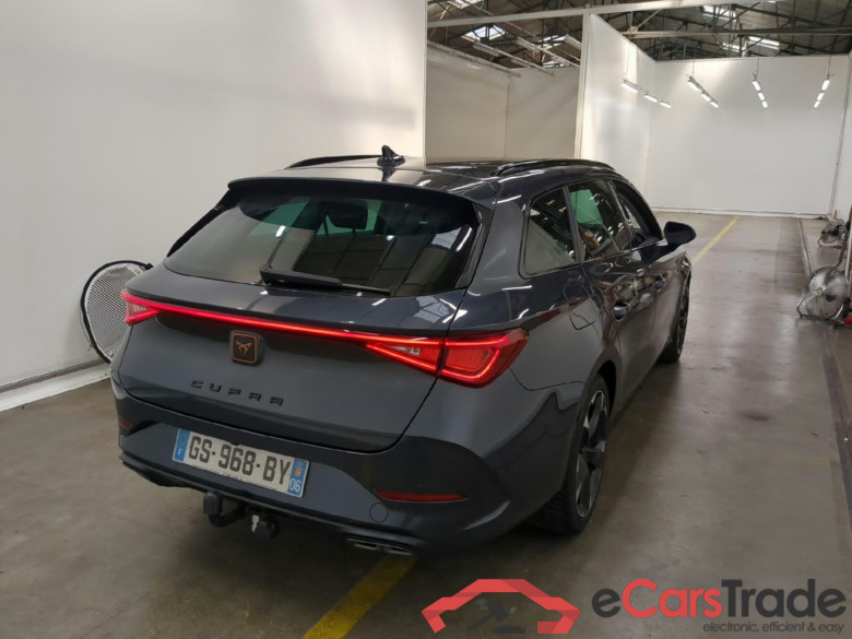 CUPRA Leon Sportstourer / 2020 / 5P / Break 2.0 TDI 150 ch DSG7 V #4