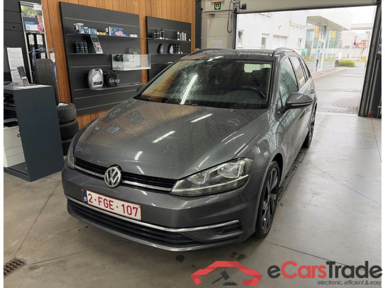 VOLKSWAGEN Golf Variant VII Golf SW 1.6 SCR TDi Comfortline DSG