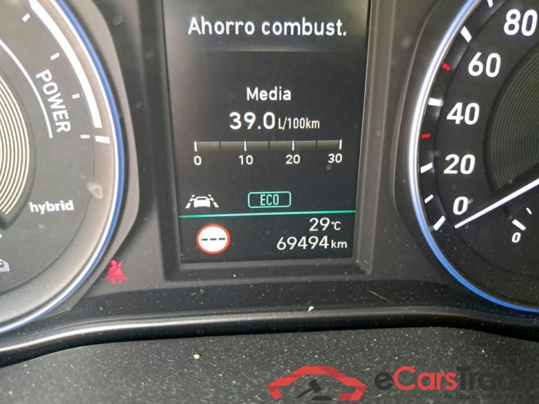 HYUNDAI Kona / 2017 / 5P / todoterreno 1.6 GDI HEV Style Sky Red DT #5