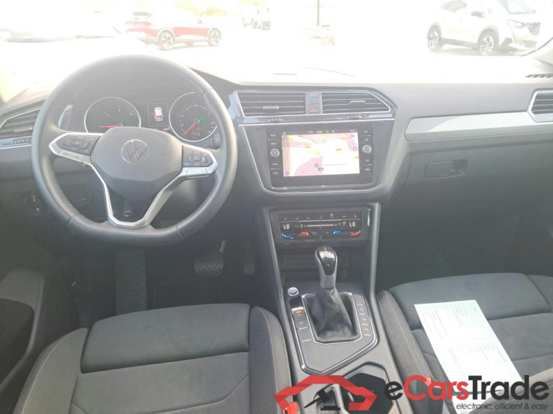 VOLKSWAGEN Tiguan / 2020 / 5P / todoterreno Life 2.0 TDI 110kW (150CV) DSG #3