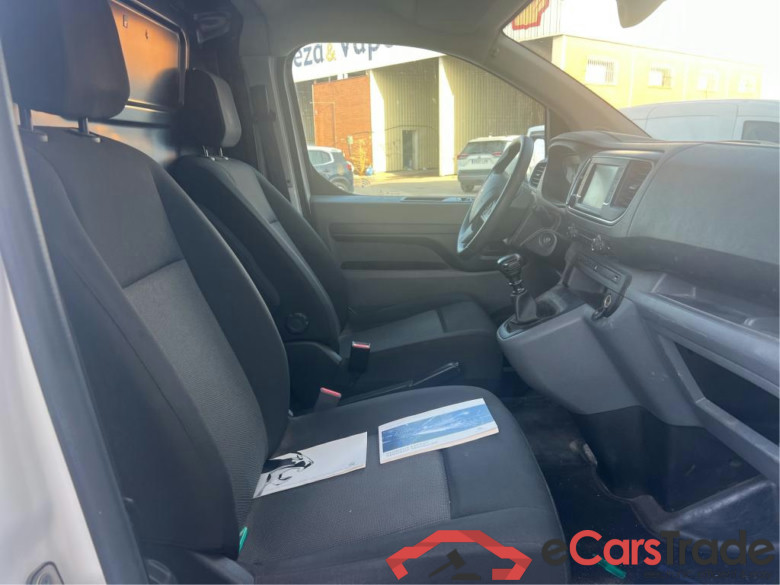 PEUGEOT Expert / 2016 / 4P / furgón Furgón Premium 2.0 BlueHDi 120 Standard #6