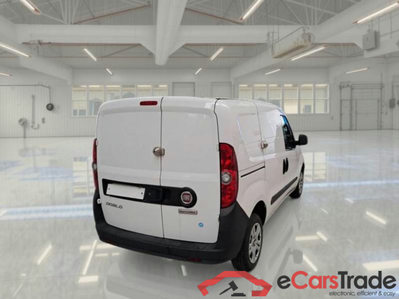 FIAT DOBLÒ CARGO / 2014 / 4P / VETT. FURGONATA CH1 LOUNGE 1.6 MJET 90CV E6D-F SeS #2