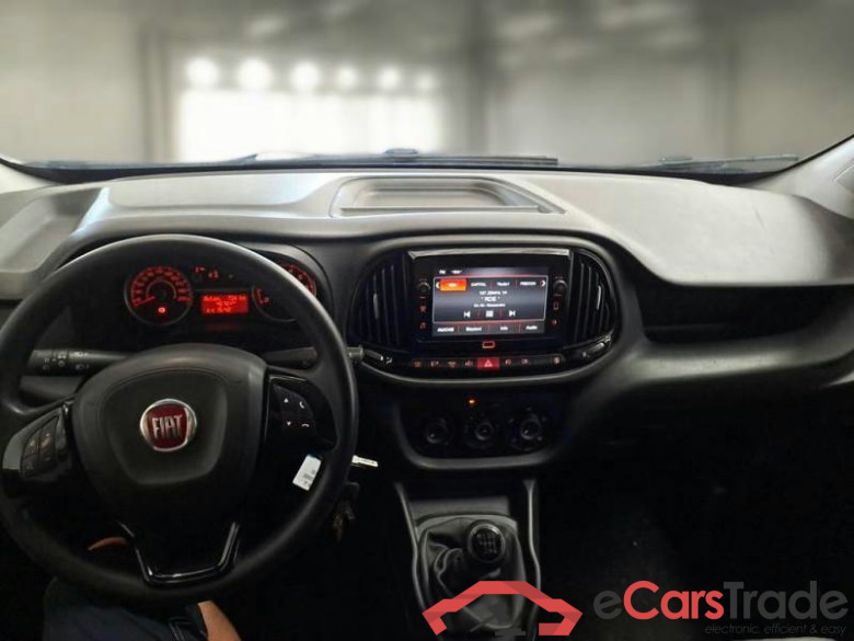 FIAT DOBLÒ CARGO / 2014 / 4P / VETT. FURGONATA CH1 LOUNGE 1.6 MJET 90CV E6D-F SeS #3