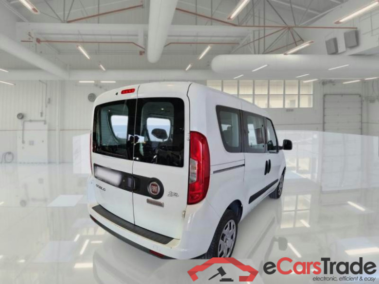 FIAT DOBLÒ CARGO / 2014 / 5P / COMBI CH1 LOUNGE 1.6 MJET 120CV E6D-F N1 #2