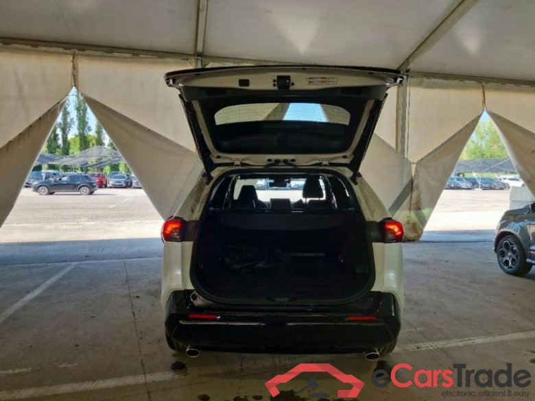 TOYOTA RAV4 / 2018 / 5P / CROSSOVER PLUG-IN 2.5 PHEV 306CV ECVT STYLE+ 4WD #5
