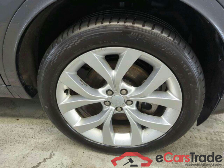LAND ROVER DISCOVERY SPORT P300e Dyn. SE #4