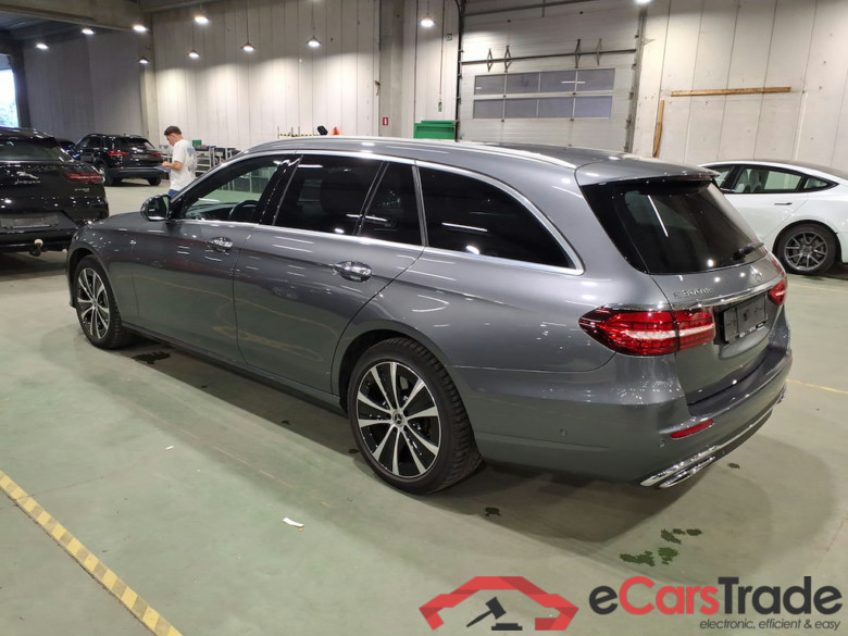 MERCEDES-BENZ E-CLASS BREAK 2.0 E 300 DE AUTO BUSINESS SOL AUTO #2