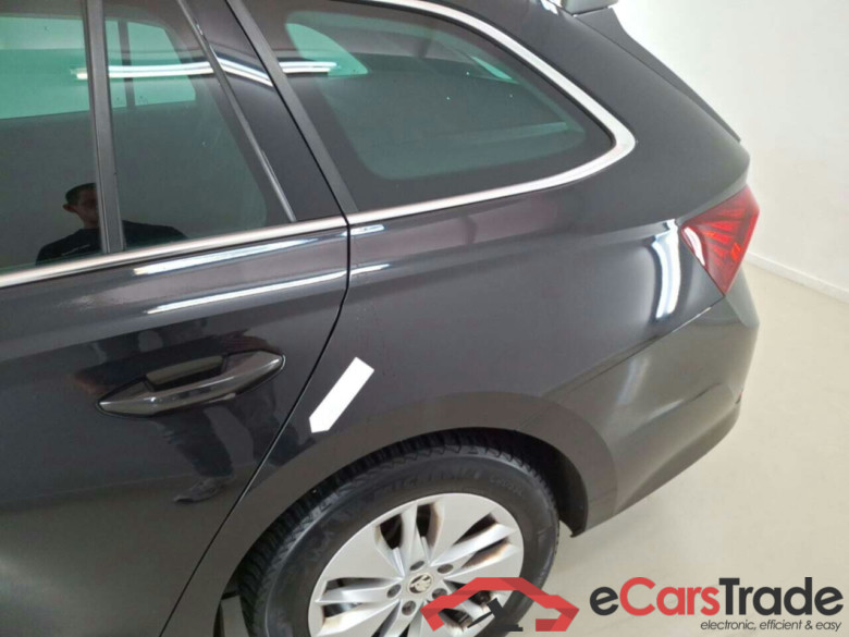SKODA OCTAVIA COMBI 2.0 CRTDI CLEVER #6