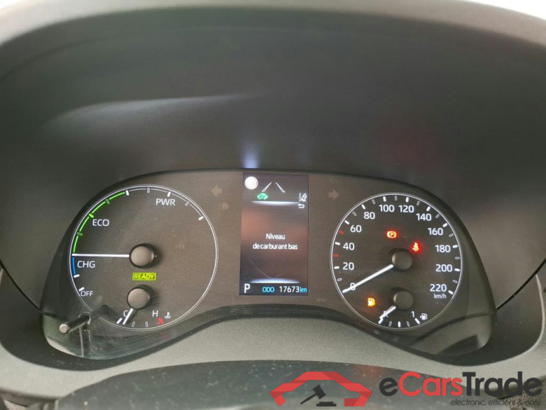 TOYOTA Yaris Hybride / 2019 / 5P / Berline Hybride 116h Dynamic Business Beyond Zer #6