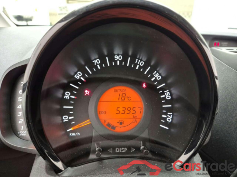 PEUGEOT 108 1.0 e-VTi Active #6