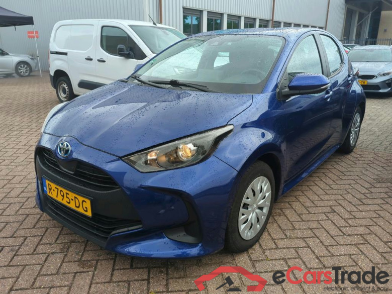 TOYOTA Yaris 1.5 Hyb. Active