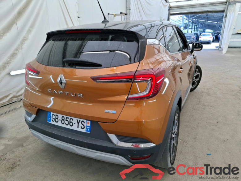 RENAULT Captur / 2019 / 5P / SUV Intens E-TECH Plug-in 160 -21 #3