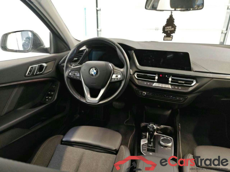 BMW 1-serie 118i Executive Ed. #3