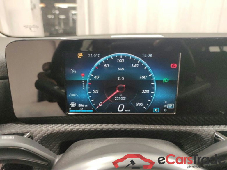 Mercedes-Benz A-Klasse A 180 d Business Solution Essential Aut. 5d #6