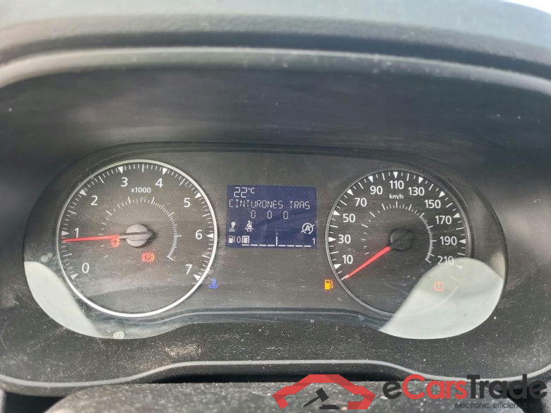 DACIA Duster / 2018 / 5P / todoterreno Essential Blue dCi 85kW (115CV) 4X4 #4