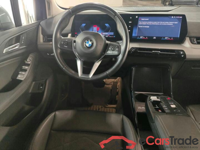 BMW 2 Reeks Active Tourer Série 2 Active Tourer 220i (100kW) (Mild Hybrid) 110kW/150pk  5D/P Auto-7 - CO2 indicative #5