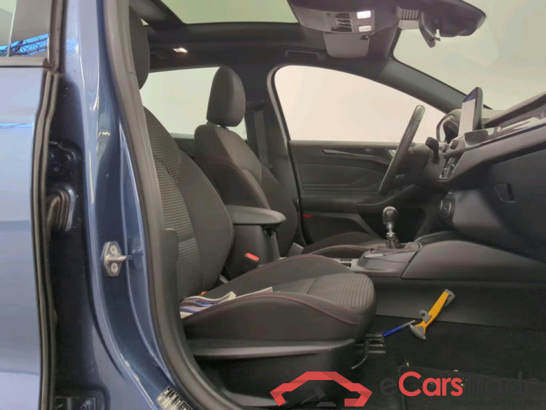 Ford Focus 1.0 EcoBoost 125pk ST-Line Bus. Wagon 5d + Pano #3