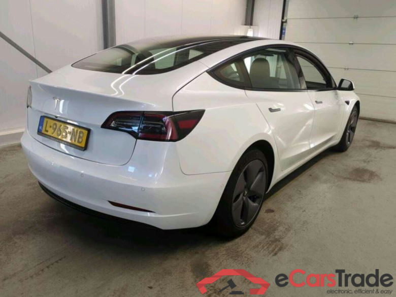 Tesla Model 3 Stnd.RWD Plus 60 kWh #2