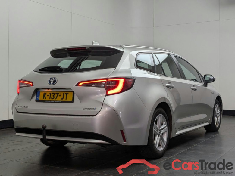 TOYOTA Corolla Touring Sports 1.8 Hybrid Active #3