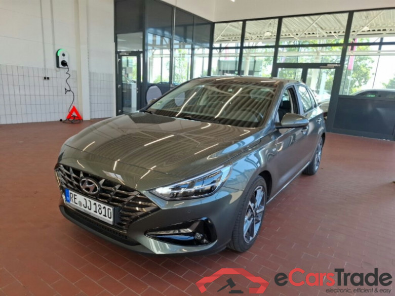 Hyundai i30  #2