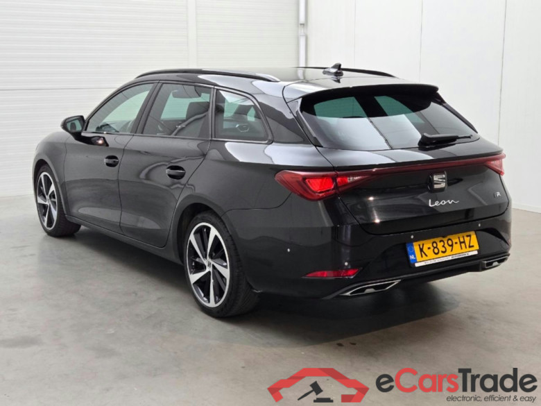 SEAT Leon Sportstourer 1.5 eTSI FR Launch Edition #3