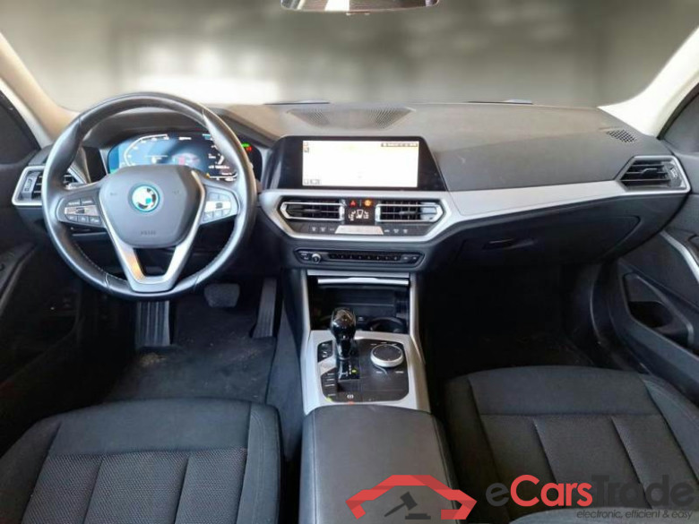 BMW SERIE 3 / 2018 / 5P / STATION WAGON 320E BUSINESS ADVANTAGE TOURING AUTO #3