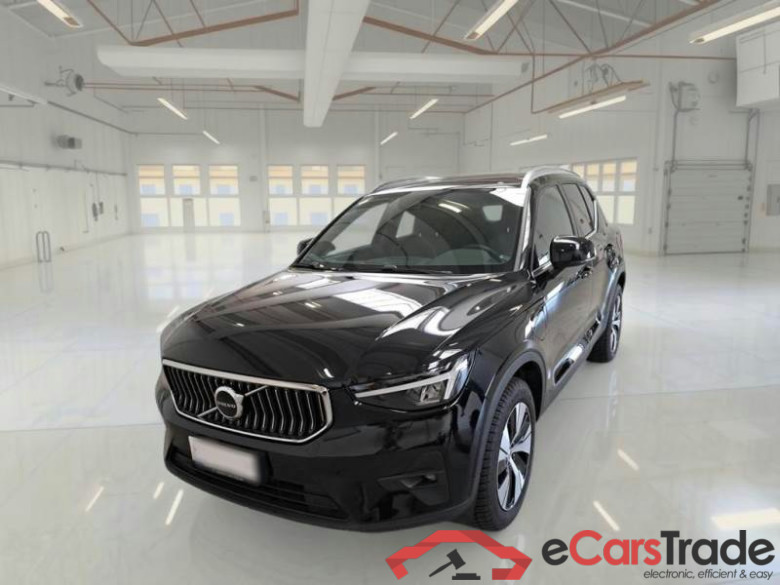 VOLVO XC40 / 2021 / 5P / SUV T4 RECHARGE PLUG-IN AUTO CORE #1
