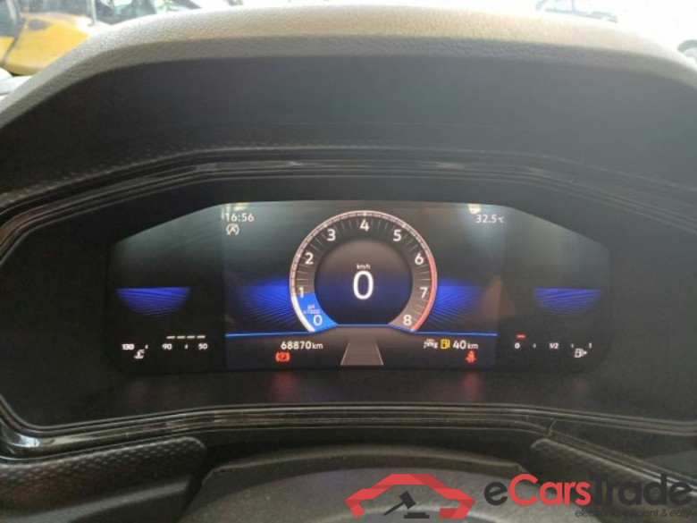VOLKSWAGEN T-CROSS / 2019 / 5P / SUV 1.0 TSI 81KW STYLE #4