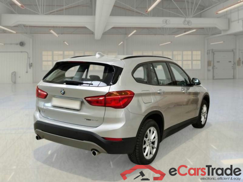 BMW X1 / 2015 / 5P / SUV XDRIVE 20D BUSINESS AUTOMATICO #2