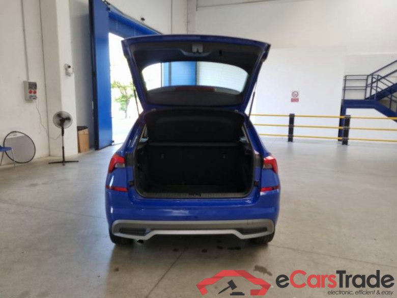 SKODA KAMIQ / 2019 / 5P / SUV 1.0 TSI 81KW AMBITION DSG #5