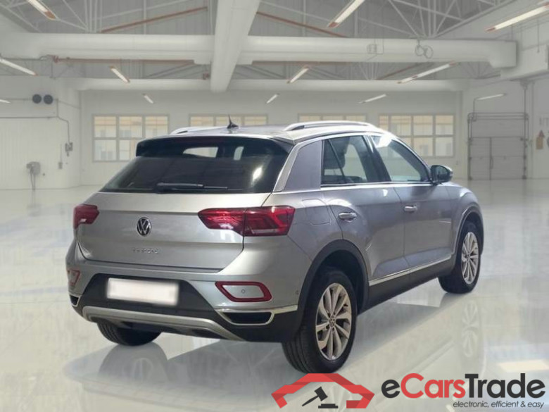 VOLKSWAGEN T-ROC / 2021 / 5P / SUV 1.5 TSI ACT STYLE DSG #2
