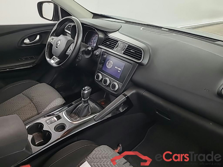 RENAULT KADJAR TCe 140 **ENGINE BROKEN** GPF Limited 5D 103kW #6