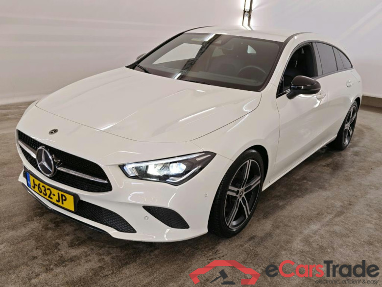 Mercedes-Benz CLA Shooting Brake CLA 200 DCT Business Solution 5d #1