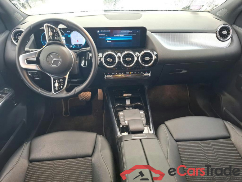 MERCEDES-BENZ GLA / 2020 / 5P / SUV 1.3 GLA 200 BUSINESS LINE DCT #5