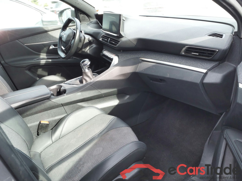 PEUGEOT 3008  PEUGEOT 3008  130 puretech allure pack BVM6 + PACK DRIVE ASSIT + ALLARME + SIEGE CHAUFFANT #5