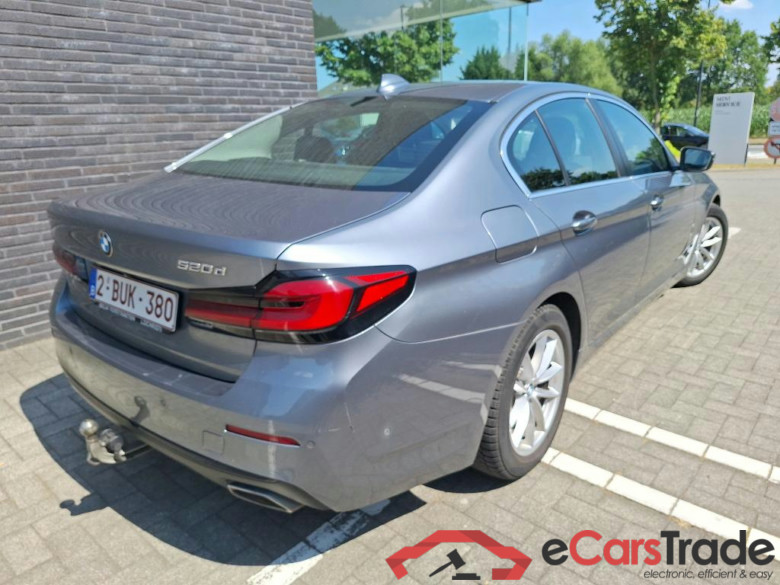 BMW 5 SERIES BERLINE 2.0 520D 120KW AUTO #4