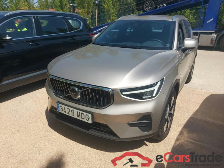 VOLVO XC40 / 2021 / 5P / todoterreno 1.5 T4 Recharge PHEV Plus Bright Auto *