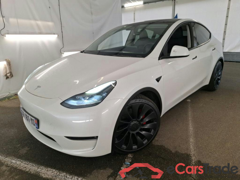TESLA Model Y / 2020 / 5P / SUV Performance Dual Motor AWD #1
