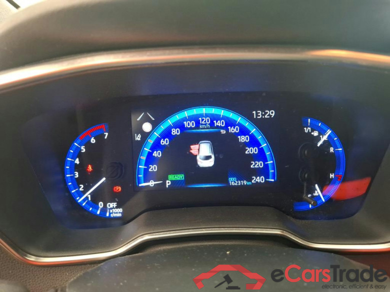 TOYOTA Corolla Touring Sports / 2018 / 5P / Break Hybride 122h Dynamic Business Beyond Zer #6