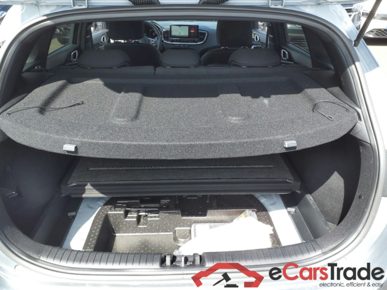 KIA Ceed  KIA Ceed  TGDI 140 GT-LINE DCT7 #2